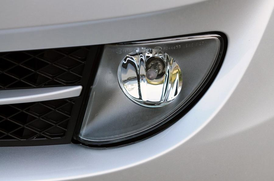  BMW 550i 2011 года  (фото 45 из 51)